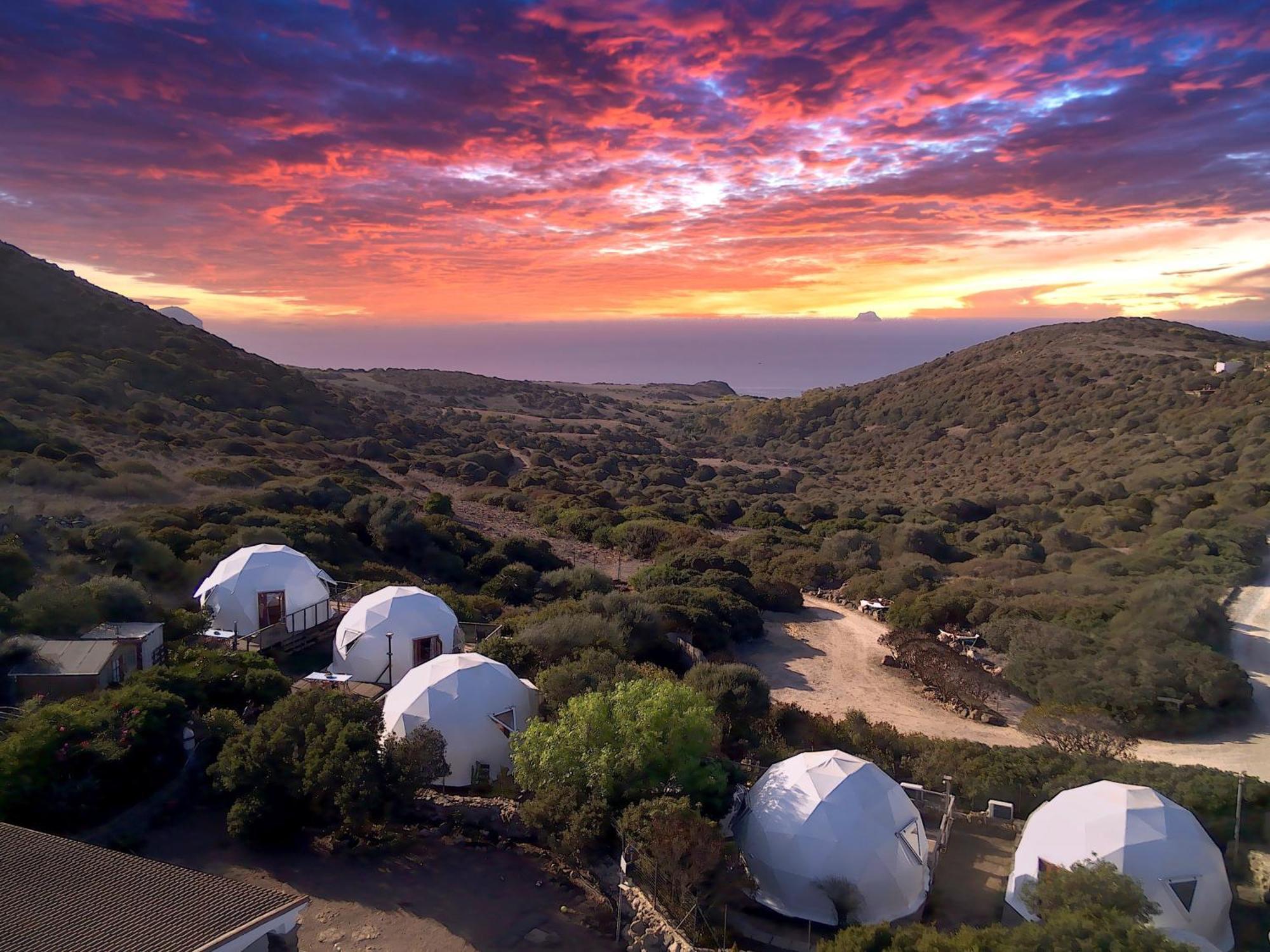B&B Glamping Semaforo Capo Sperone SantʼAntìoco Buitenkant foto