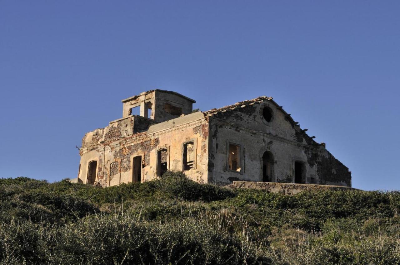 B&B Glamping Semaforo Capo Sperone SantʼAntìoco Kamer foto